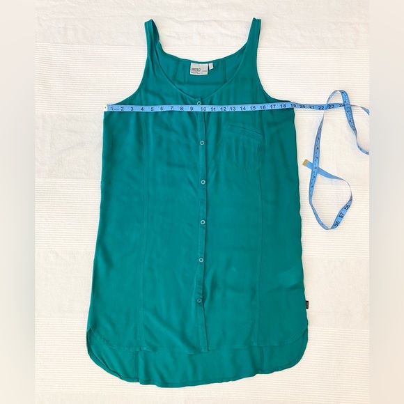 WEZC Green Beach Shirt Dress - Picture 3 of 12